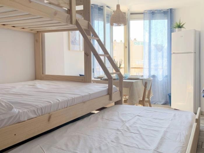 Apartbeach La Brisa Y Frente Playa La Pineda Extérieur photo