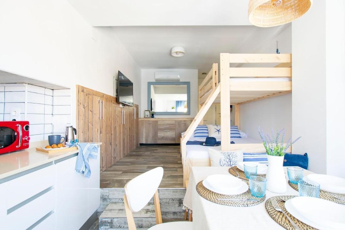 Apartbeach La Brisa Y Frente Playa La Pineda Extérieur photo