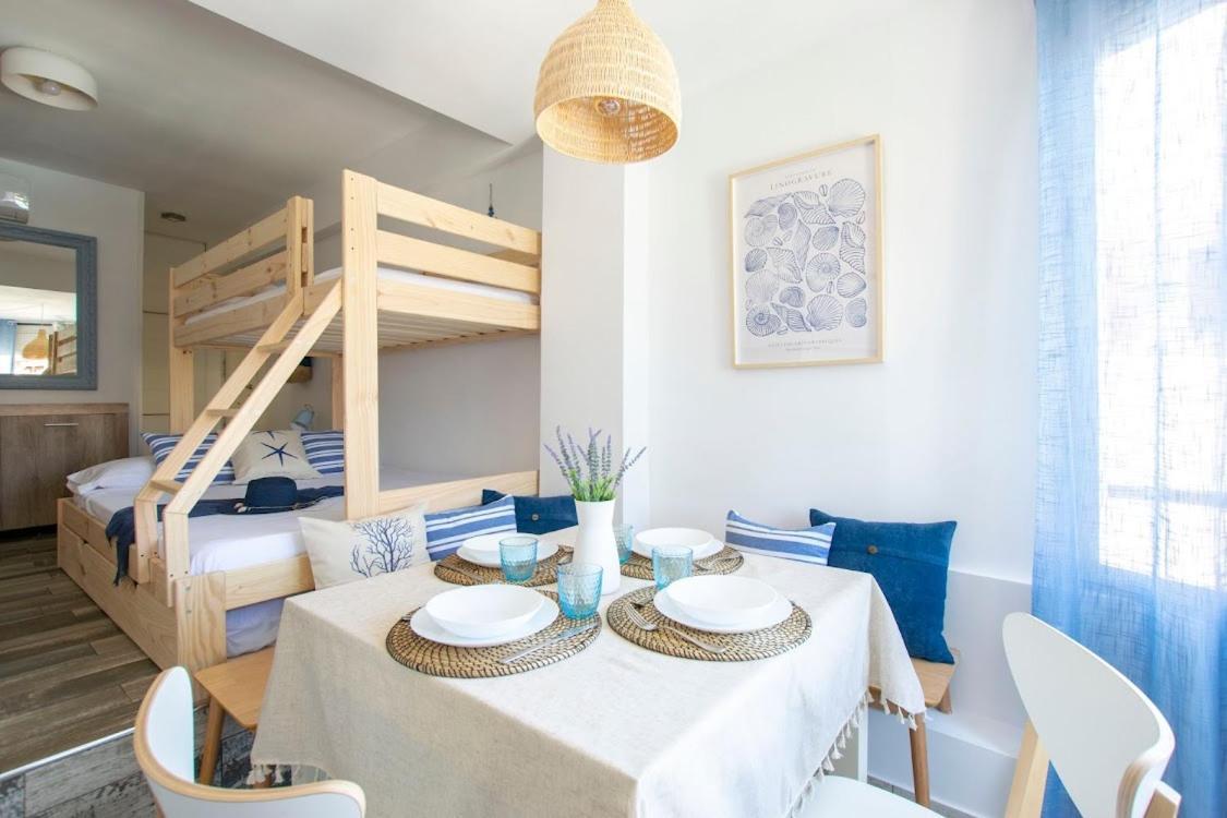 Apartbeach La Brisa Y Frente Playa La Pineda Extérieur photo