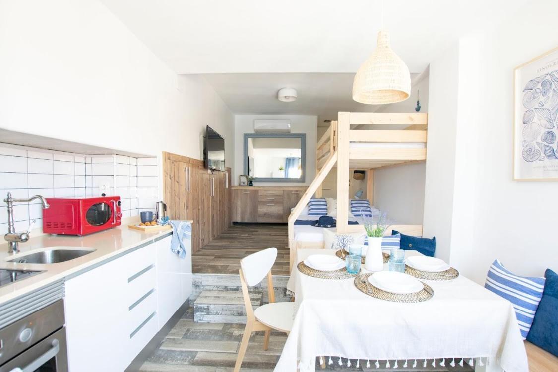 Apartbeach La Brisa Y Frente Playa La Pineda Extérieur photo