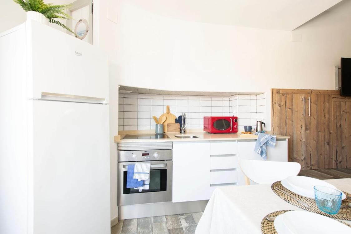 Apartbeach La Brisa Y Frente Playa La Pineda Extérieur photo