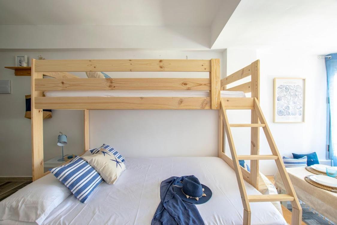 Apartbeach La Brisa Y Frente Playa La Pineda Extérieur photo